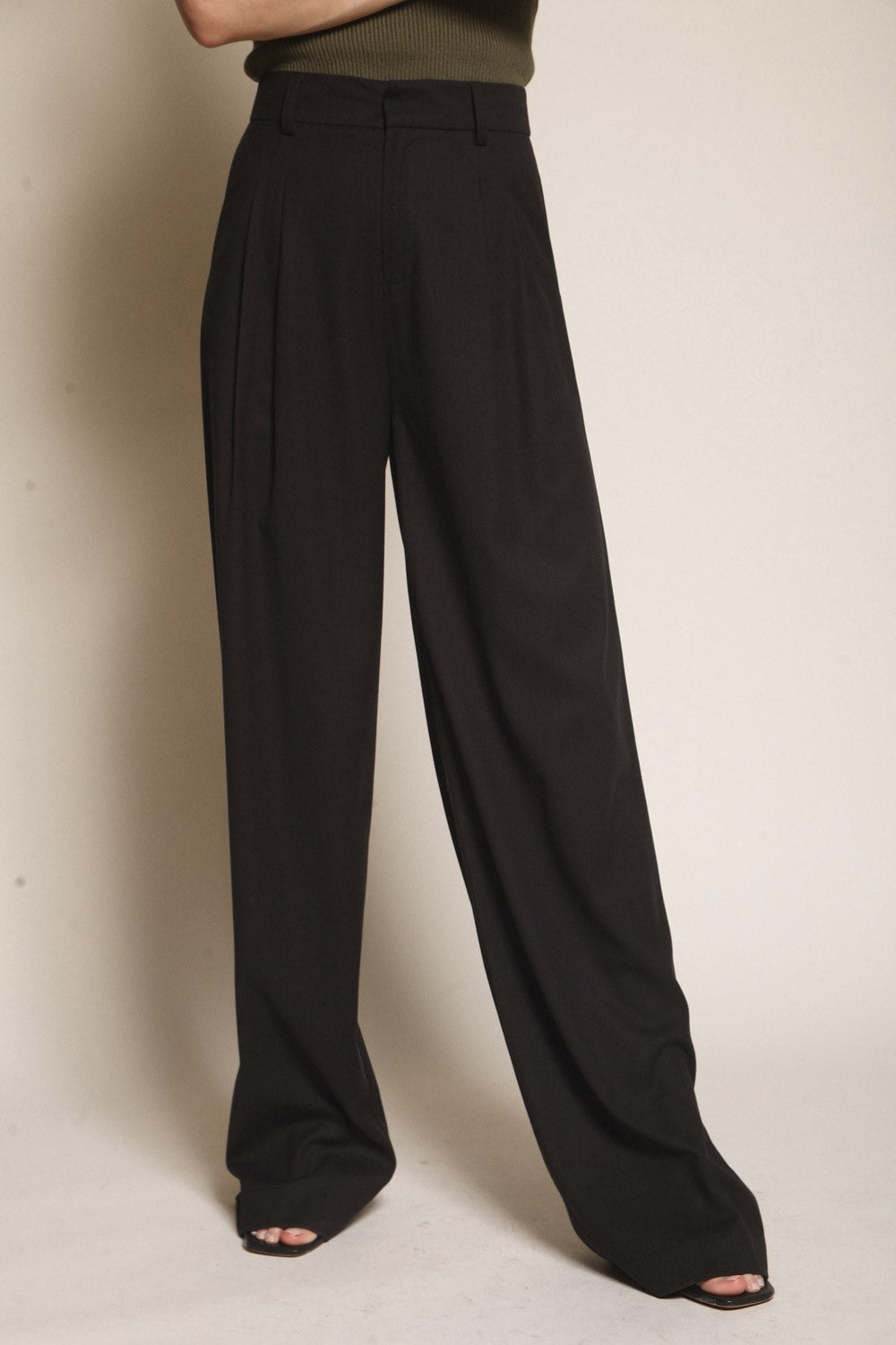 The Woven Wide Leg Pants